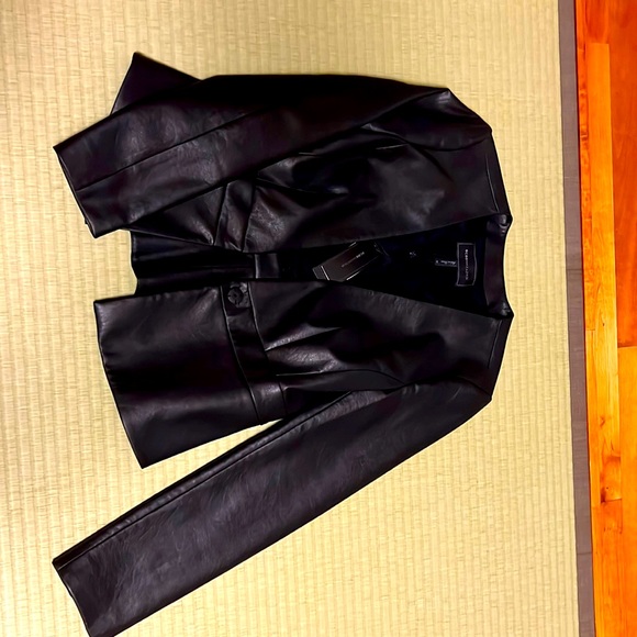 BCBG faux LEATHER JACKET, size M, NWT $298 Free Shipping! - Picture 1 of 4